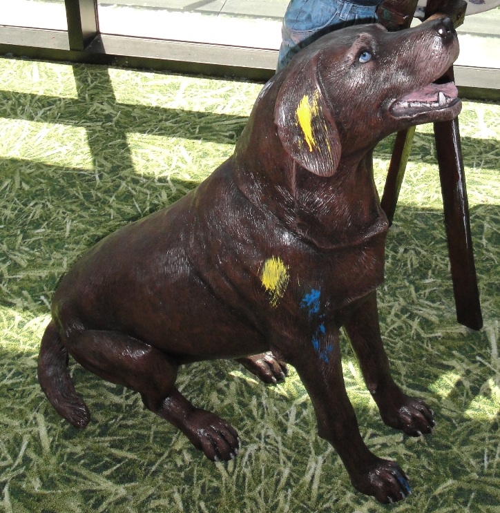 dog statues, dog sculptures, dog statue Pretend City
